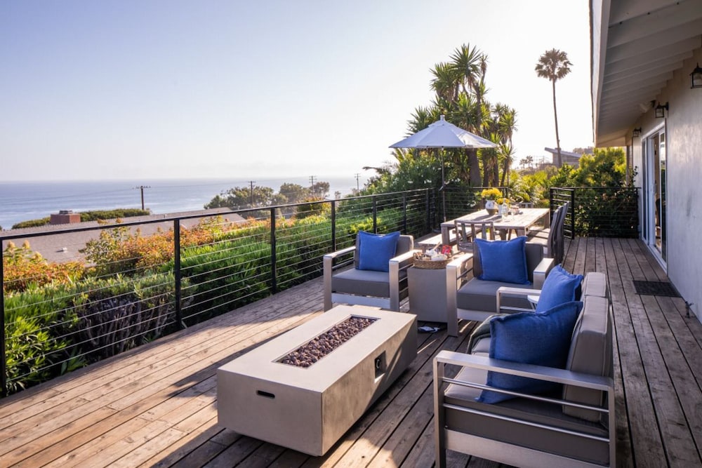 Bluff by Avantstay Gorgeous Malibu Getaway w/ Hot Tub Spectacular Ocean Views - Property Image 12