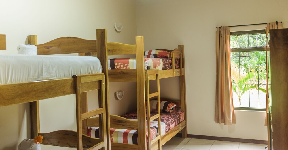 Ukinca Hostel