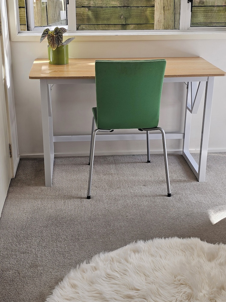 LILYPAD 4-bedroom Urban Retreat Auckland