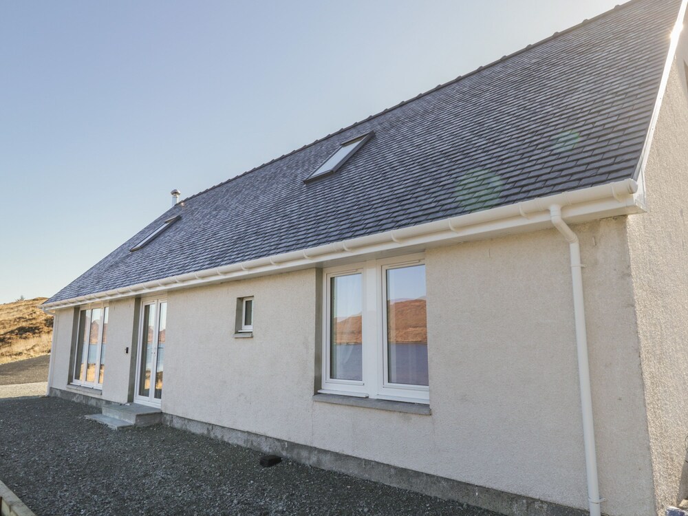 Cuillin Shores