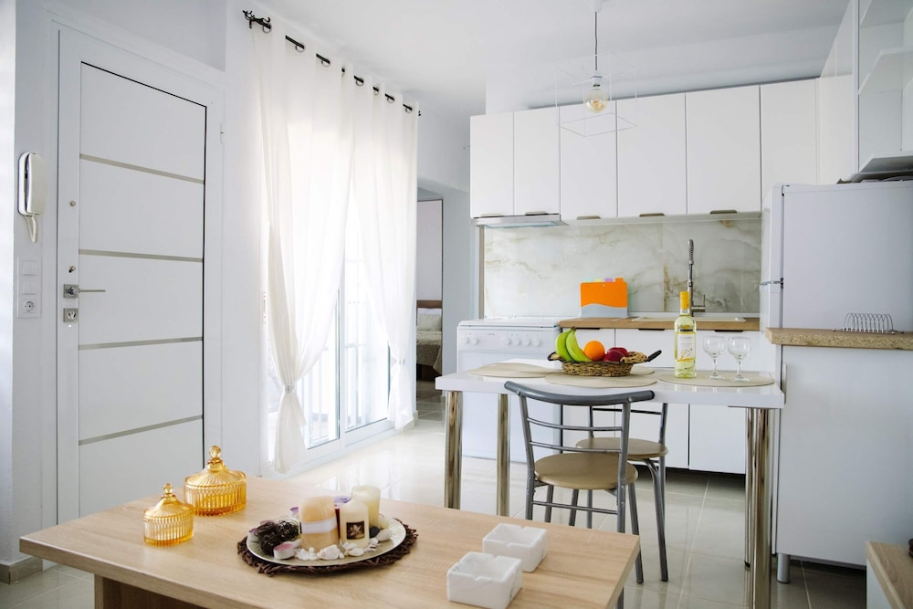 Sunset Sea View Cottage in Chalkidiki s Oasis