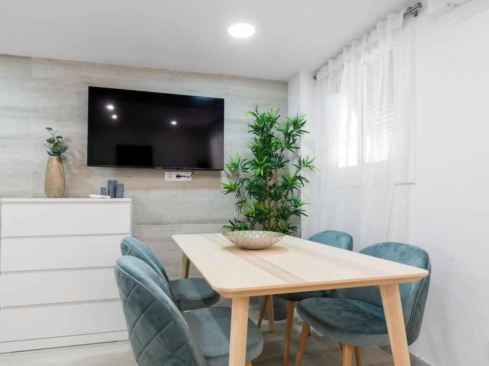 Apartamento en Playa con Piscina Aacc