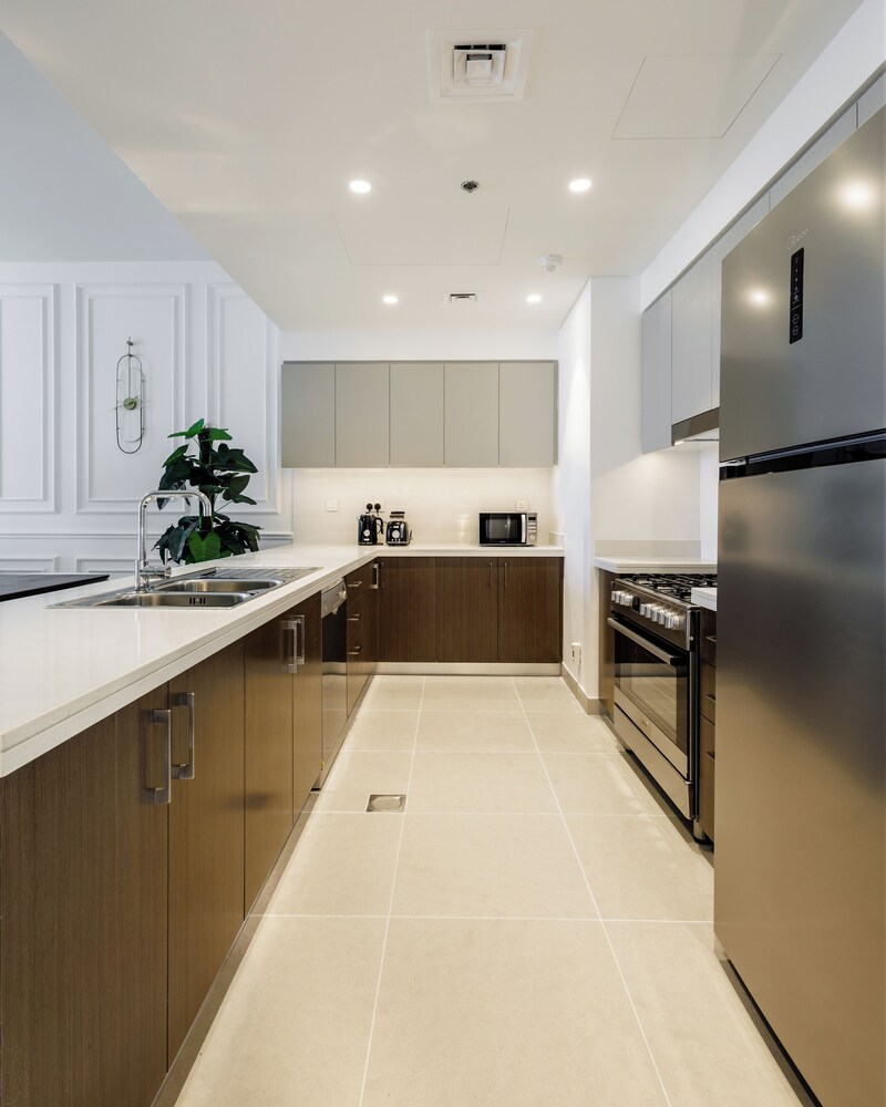 Venduras - Luxurious 4BR Burj Downtown