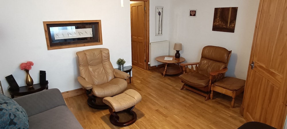 Central 1 - Bed Apartment in Edinburgh Sleeps 3 view 5