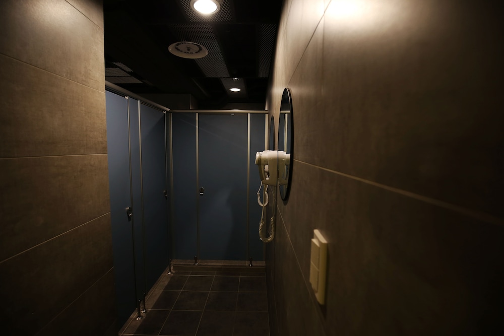 Nys Loft Hotel - Hostel