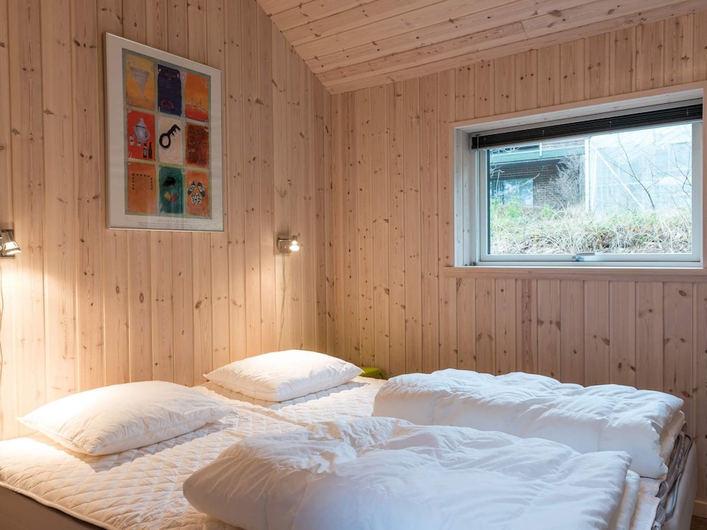 10 Person Holiday Home in Norre Nebel view 3
