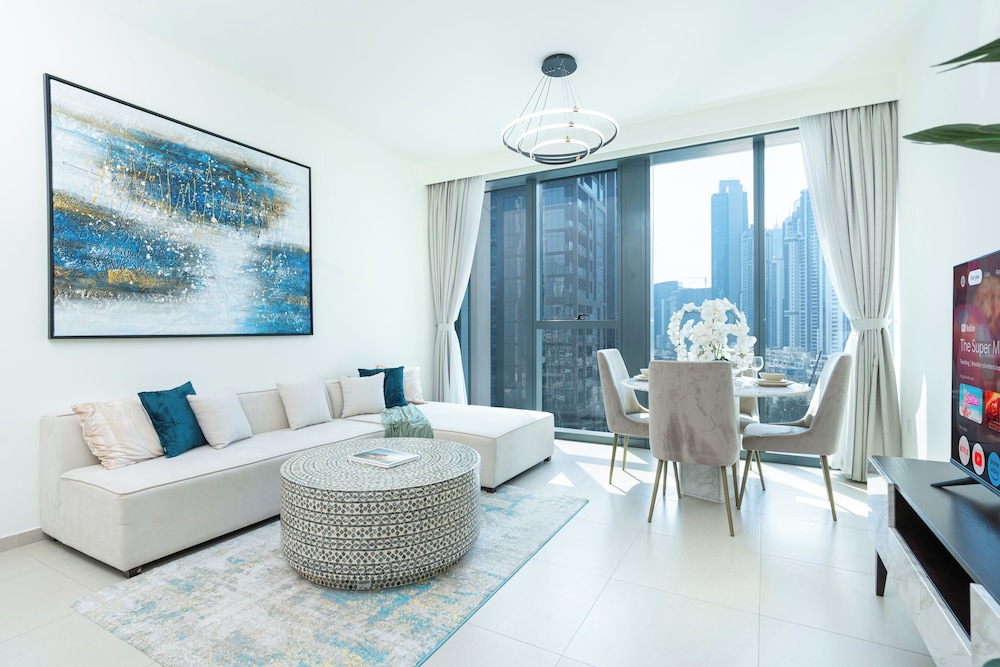 PVH - Vibrant 1BR - BLVD Heights