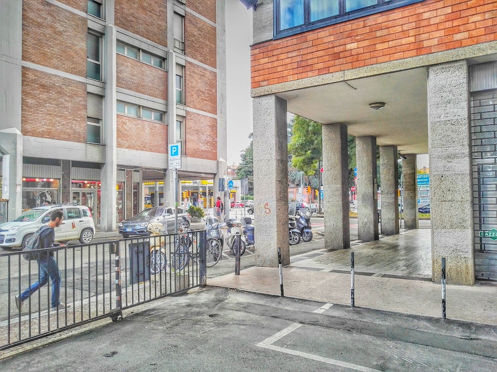 Photo 21
