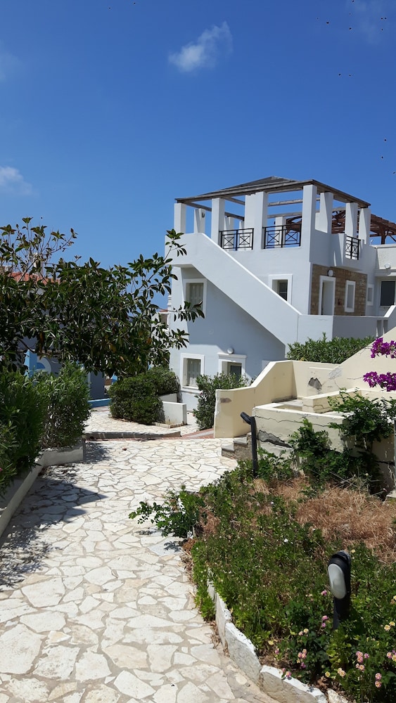 Dionysos Authentic Resort & Village