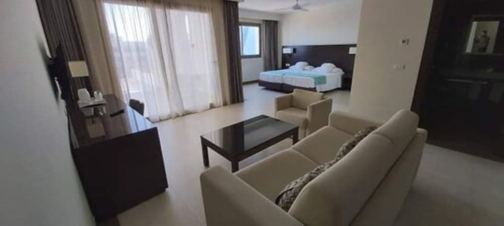 Hotel Concorde Green Park Palace