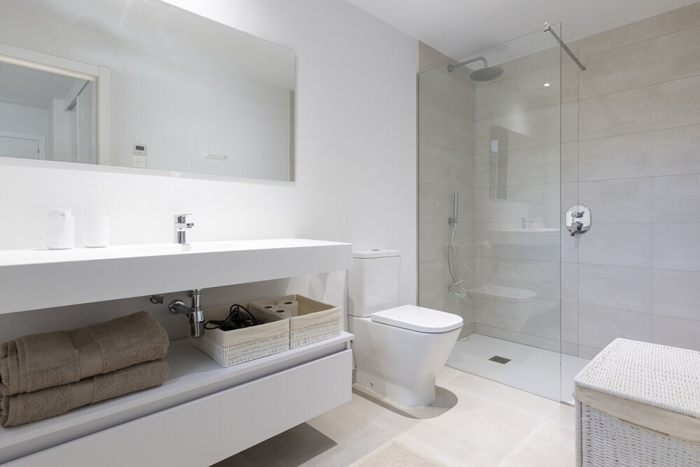 Horizon Top Floor Apartment Higueron