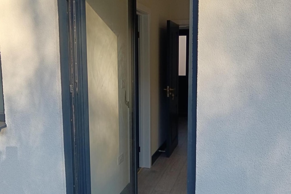 High Wycombe - 1bed Apartment - Sleeps 3 - Parking