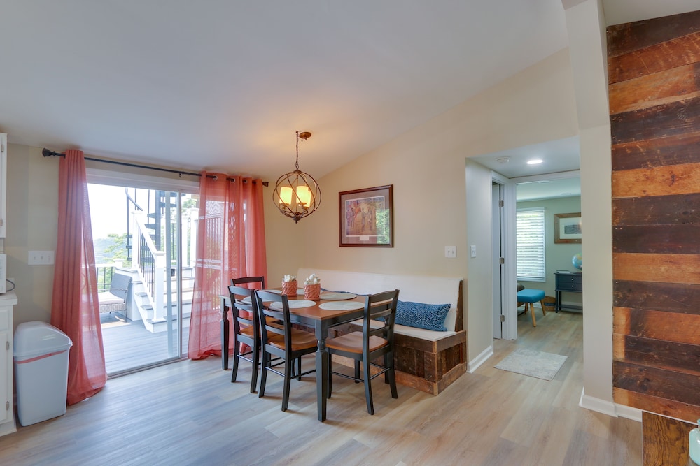 Harpers Ferry Home w/ Private Pool Hot Tub! - Property Image 3