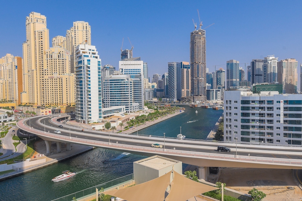 EDEN'S Homes & Villas - 52/42 Emaar