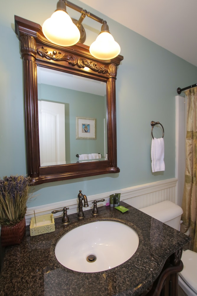 Sheepscot Harbour Village Resort