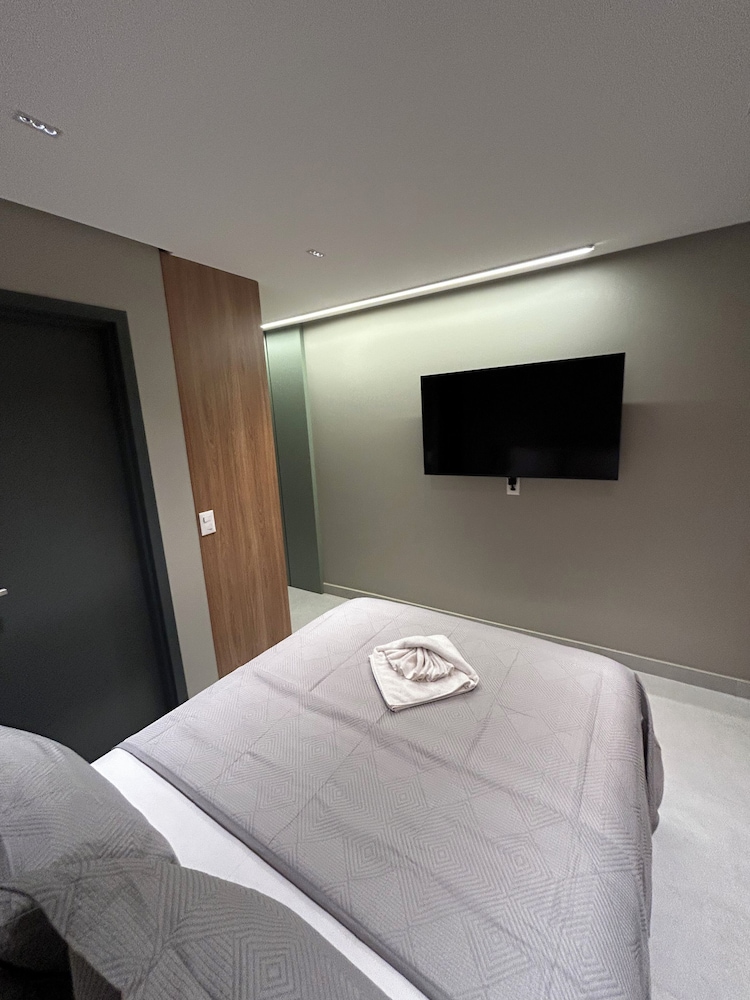 Melhores Flats - Luxuoso beira-mar