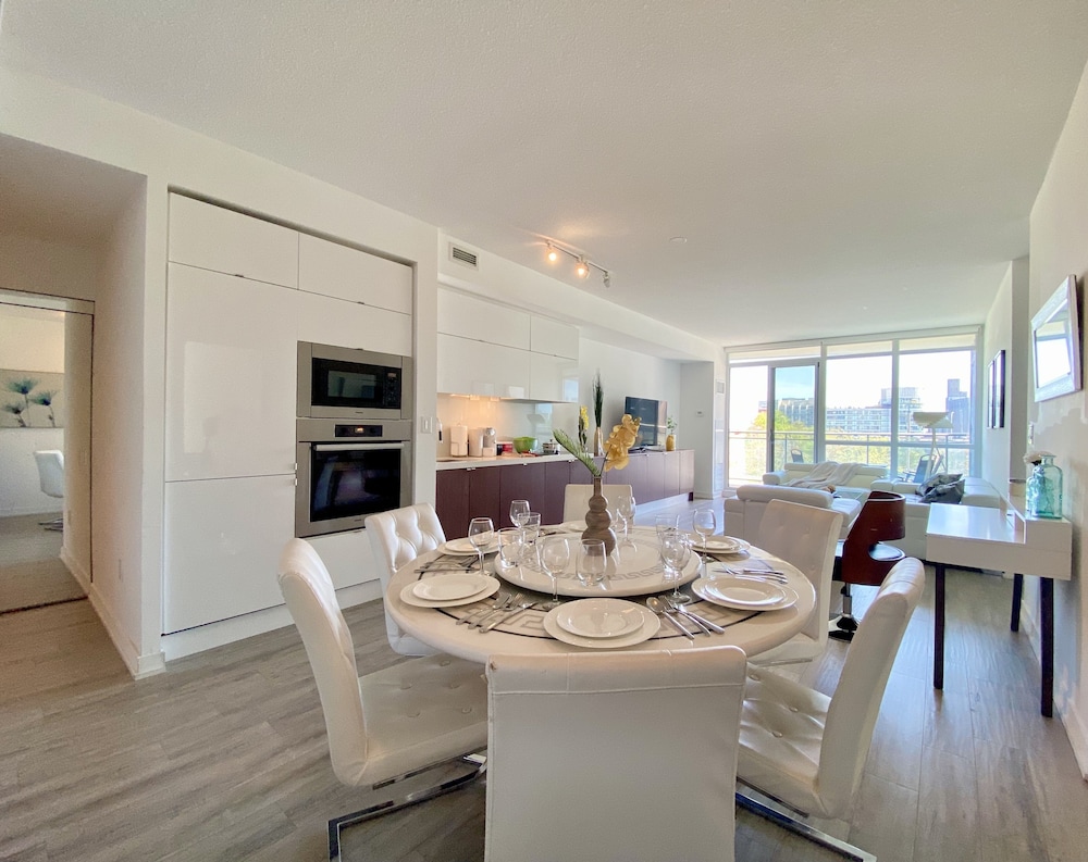 Waterfront Luxury Residences
