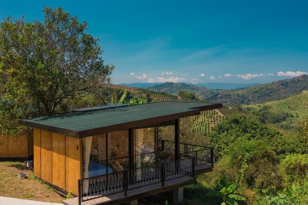 Hotel Resort Del Café - Image 1