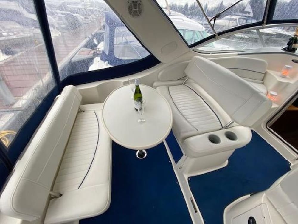Stunning 2-bed Boat in Dreverna view 4
