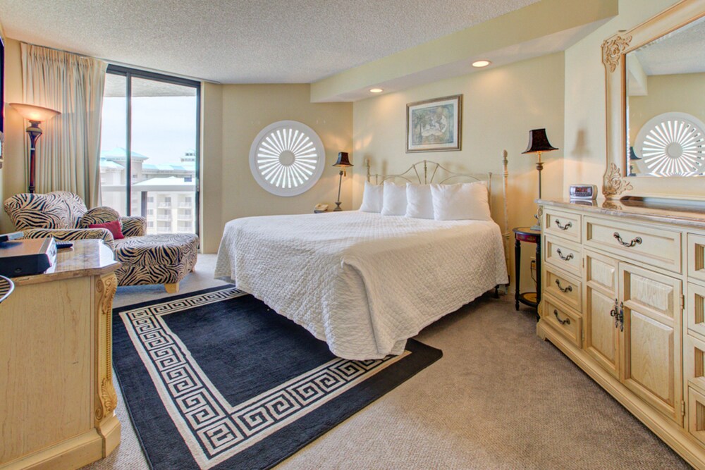 Surfside Resort