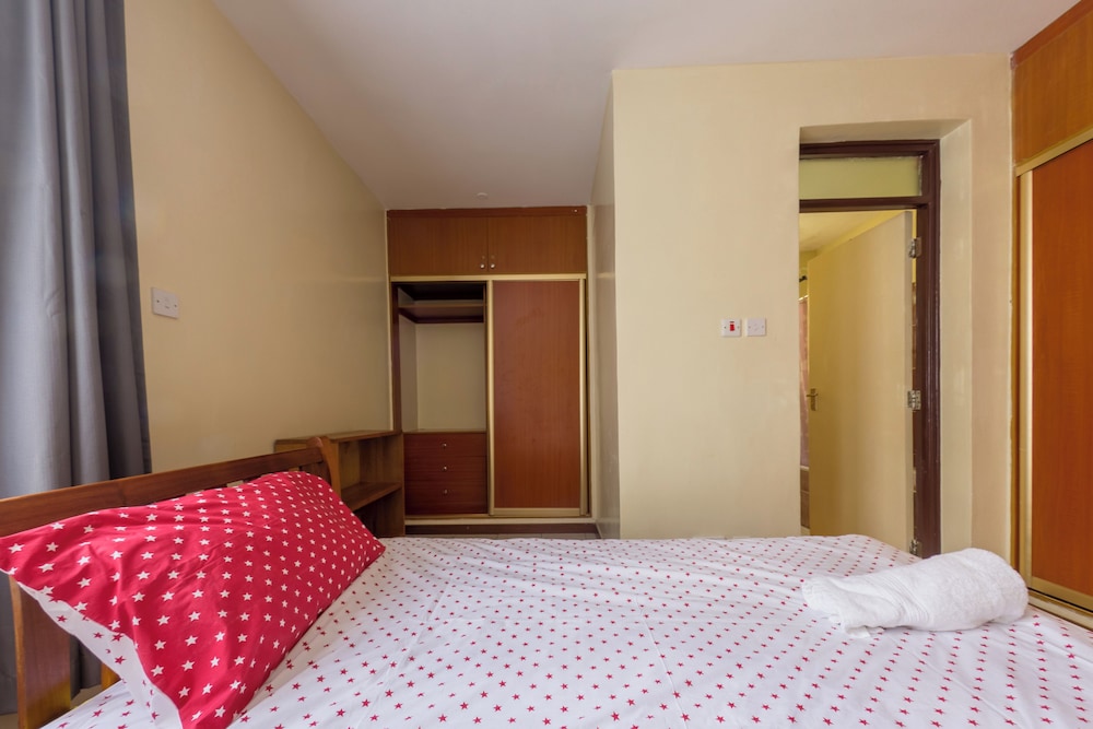 Takdiri Homes Plush 3BR Appartment view 5