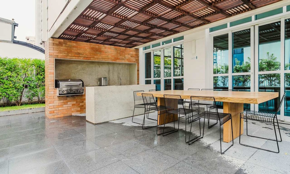Olimpia Style Spacious 2 BR in Vila Olimpia