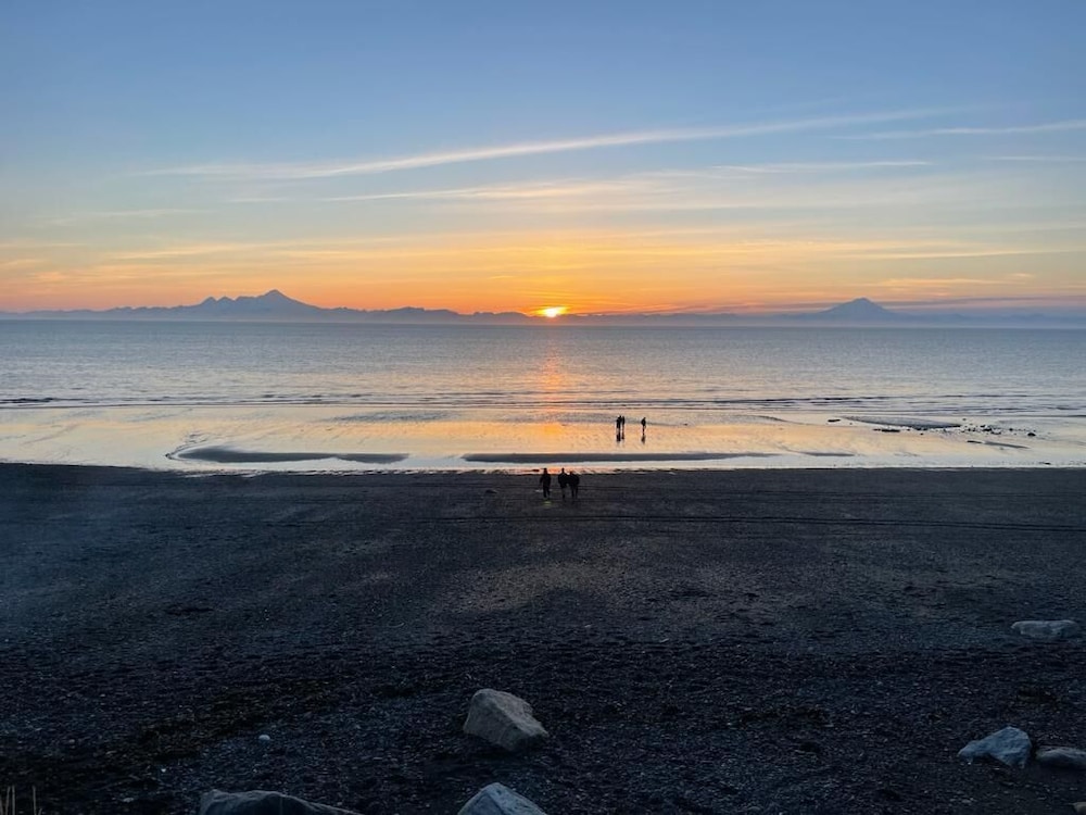 King Halibut Lodge - Property Image 6