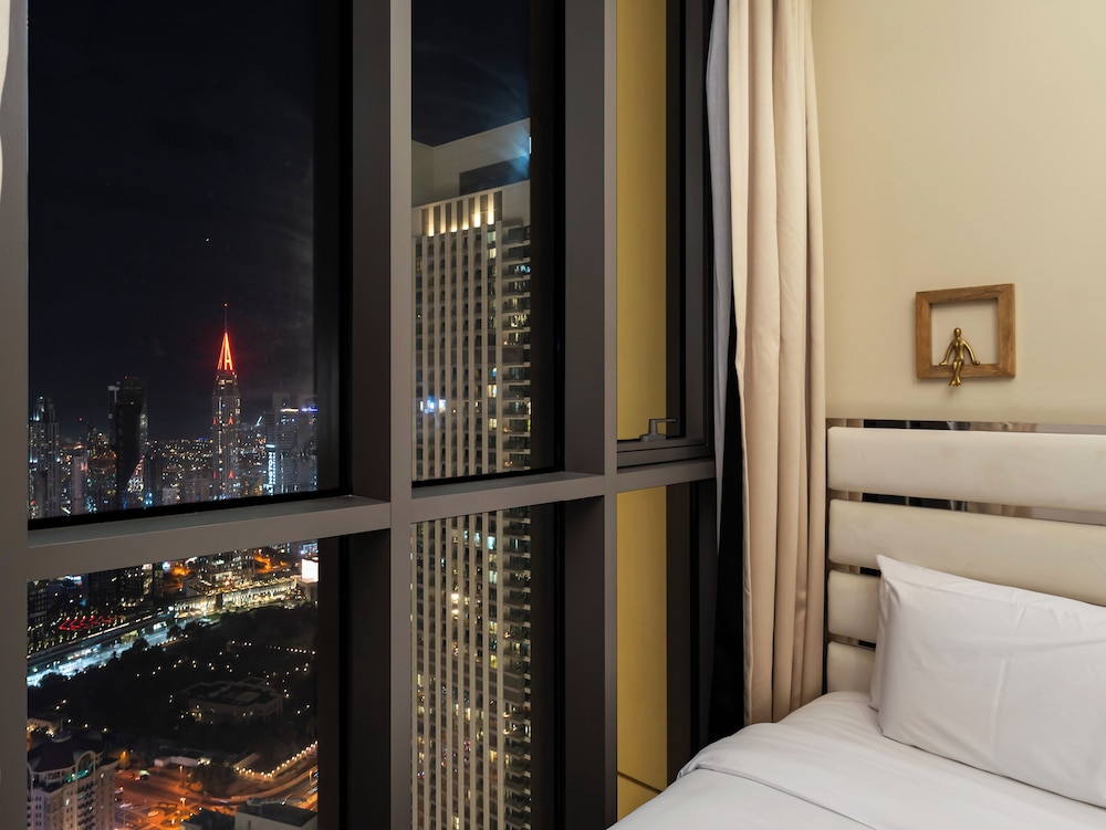 High Floor Burj Views over Dubai Mall