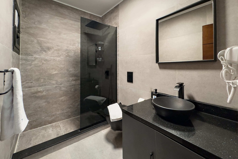 The Gorgeous Graphite 2bdr 5min to CAI Airport