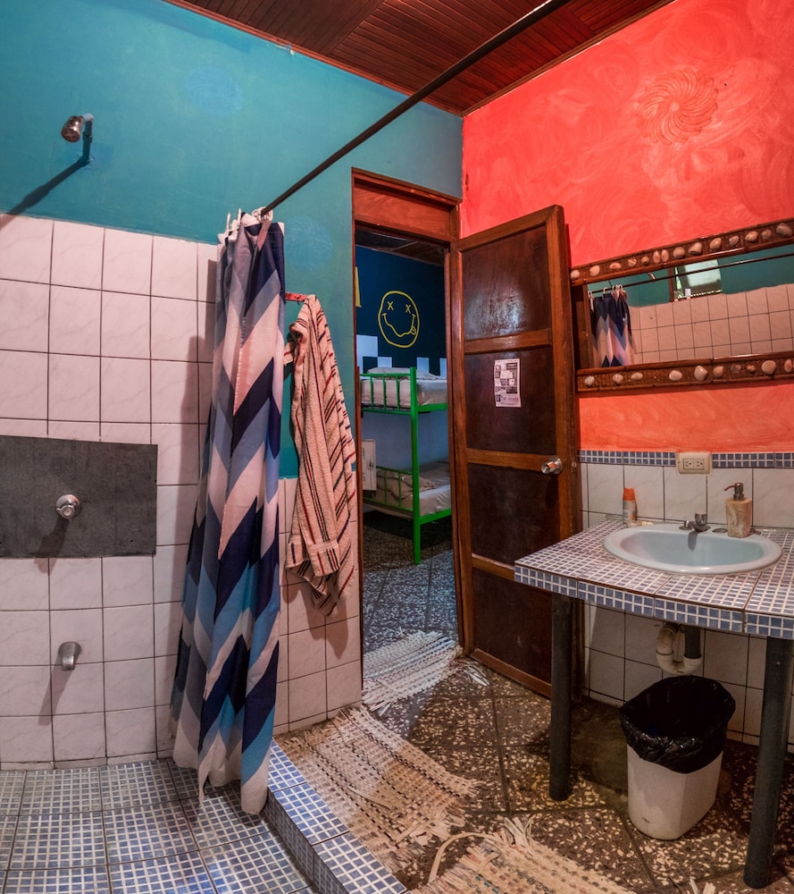 Pura Vida Hostel
