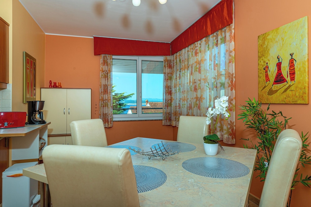Apartman Mira