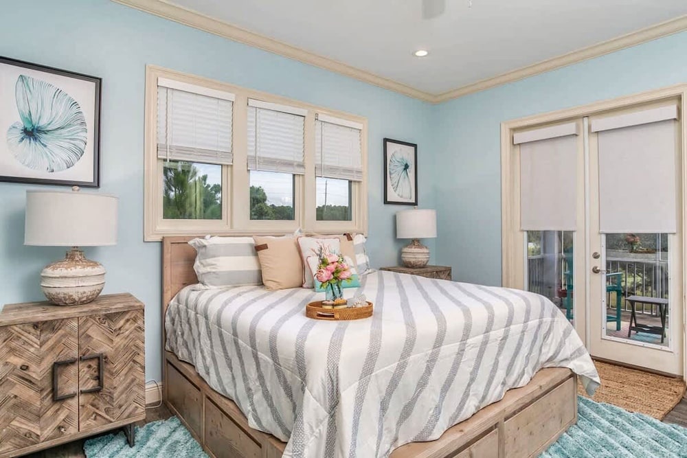 Beach Walk Retreat Heated Pool Golf Views Main Guest House Sleeps 15
