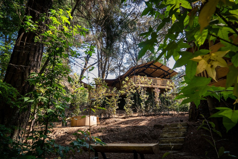 Casa del Roble Avandaro view 3
