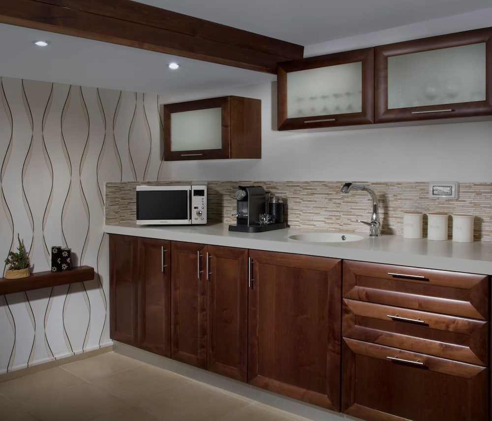 Lighthouse suite