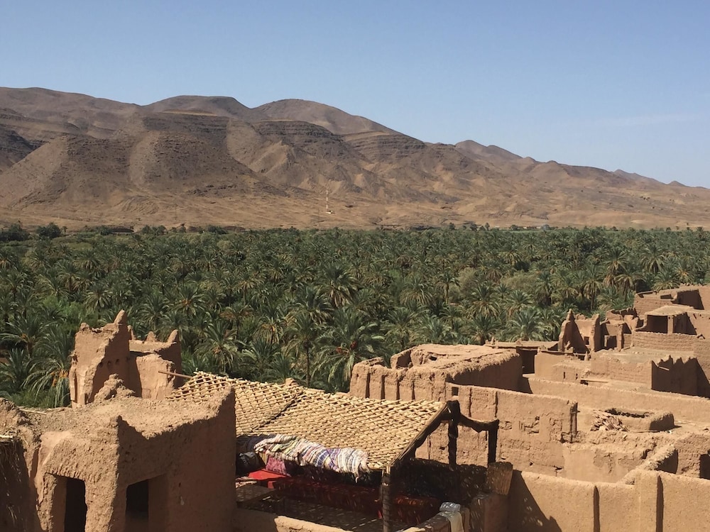 Kasbah des Caids view 2