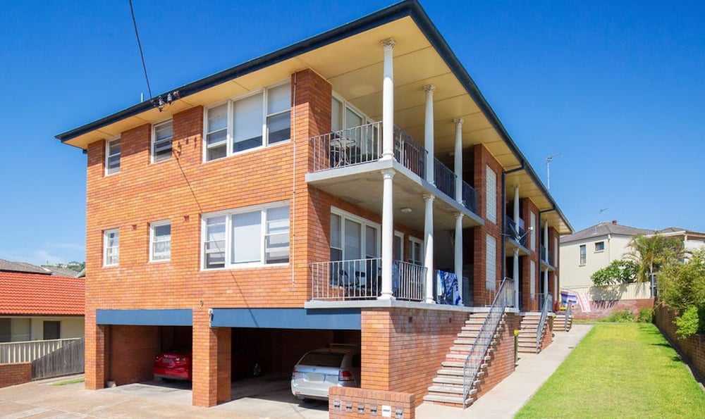 Prickly Pear Stays in Merewether - Ranclaud St