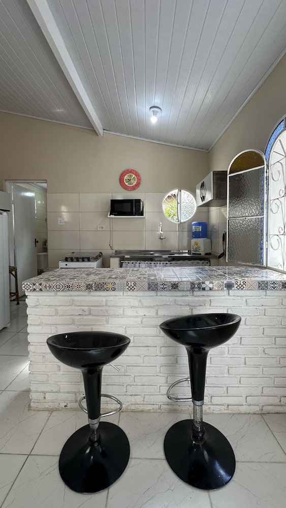 Casa Confort vel bem Equipada com Wi-fi e Garagem
