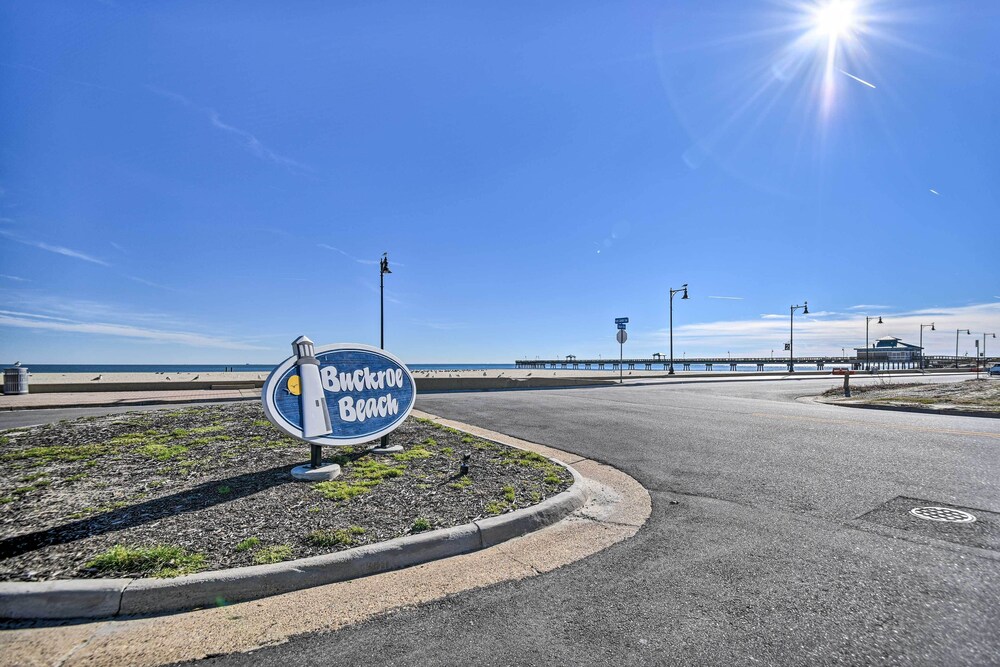 Buckroe Family Home: Walk to the Beach! view 5