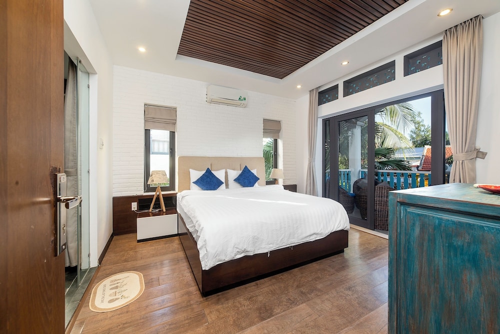 An Bang Beachside Boutique Homes & Villas
