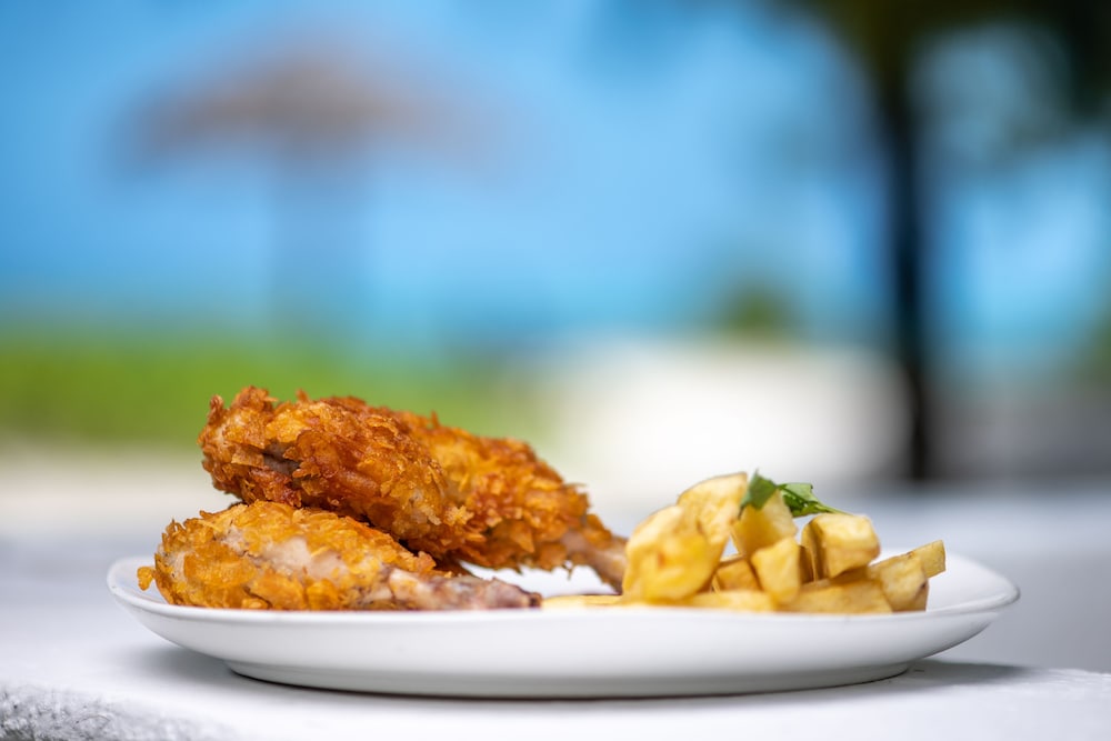 Hakuna Majiwe Beach Lodge
