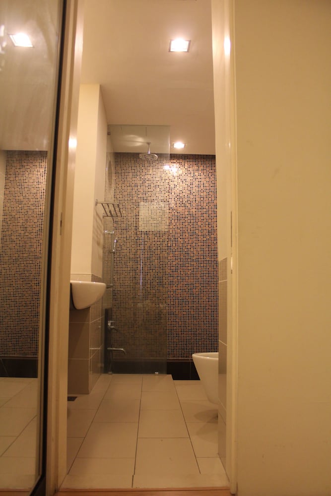 Room Space Bukit Bintang