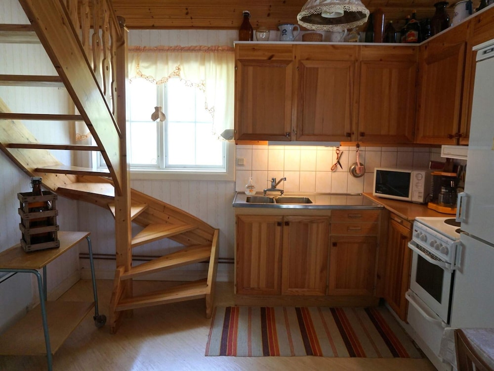 5 Person Holiday Home in Mullhyttan-by Traum