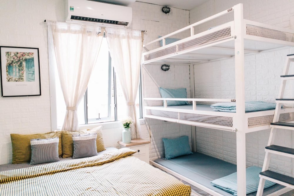 Lily's Hostel