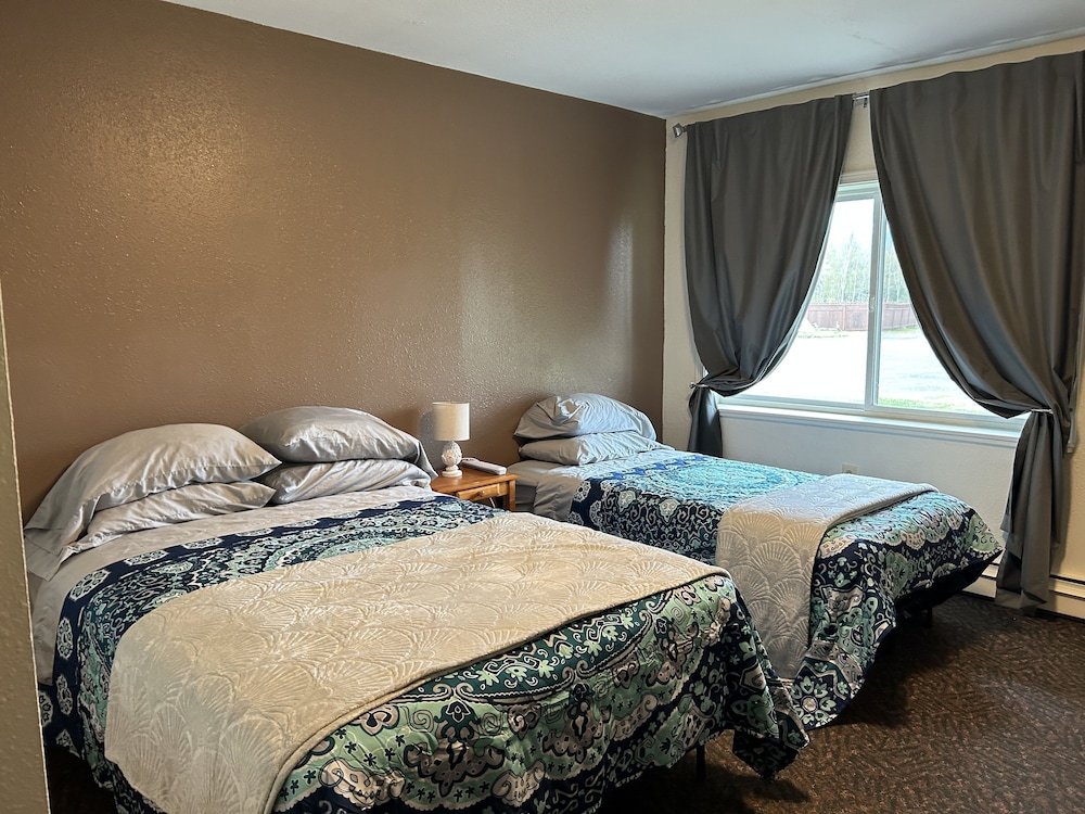 Bird Creek Motel