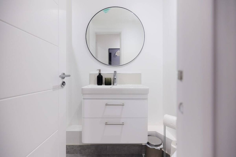 The Melbray Escape - Trendy 2bdr Apartment