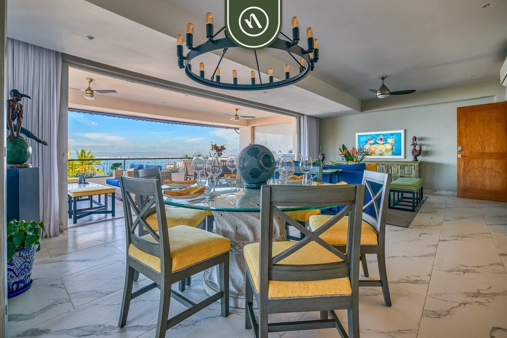 Oceanview 3 BR Condo - Amazing View From Terrace