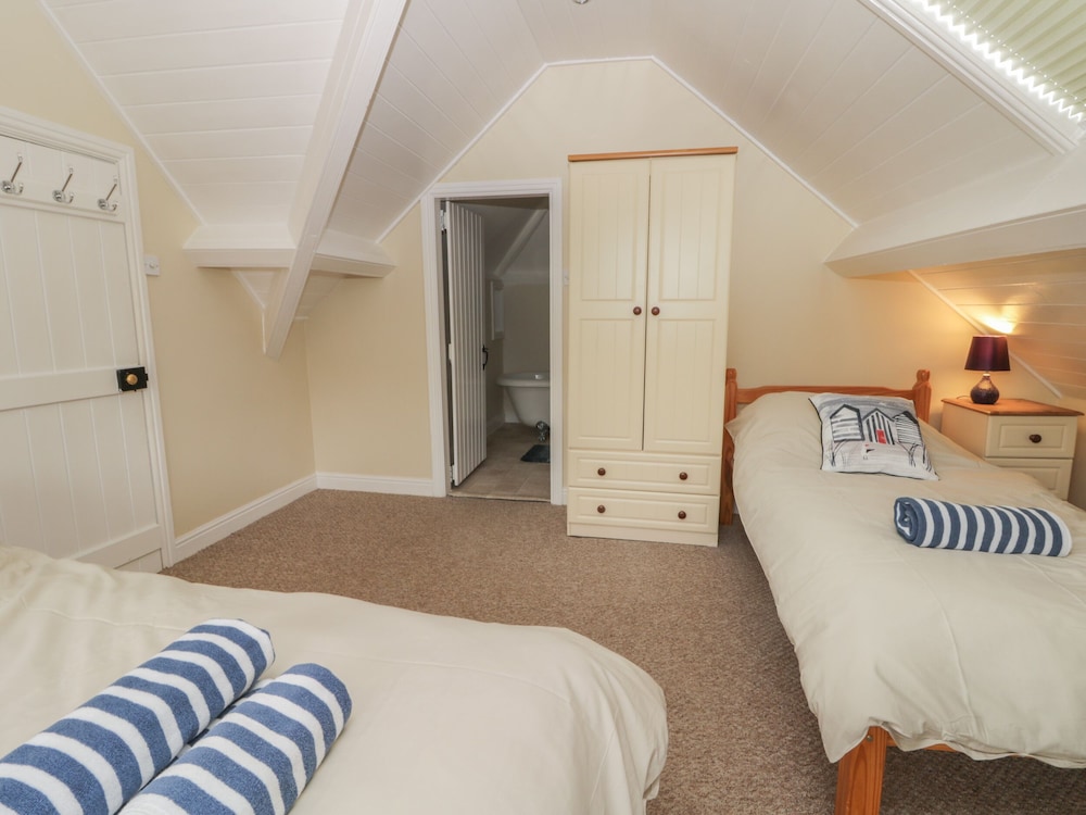 Wyke Lodge Cottage