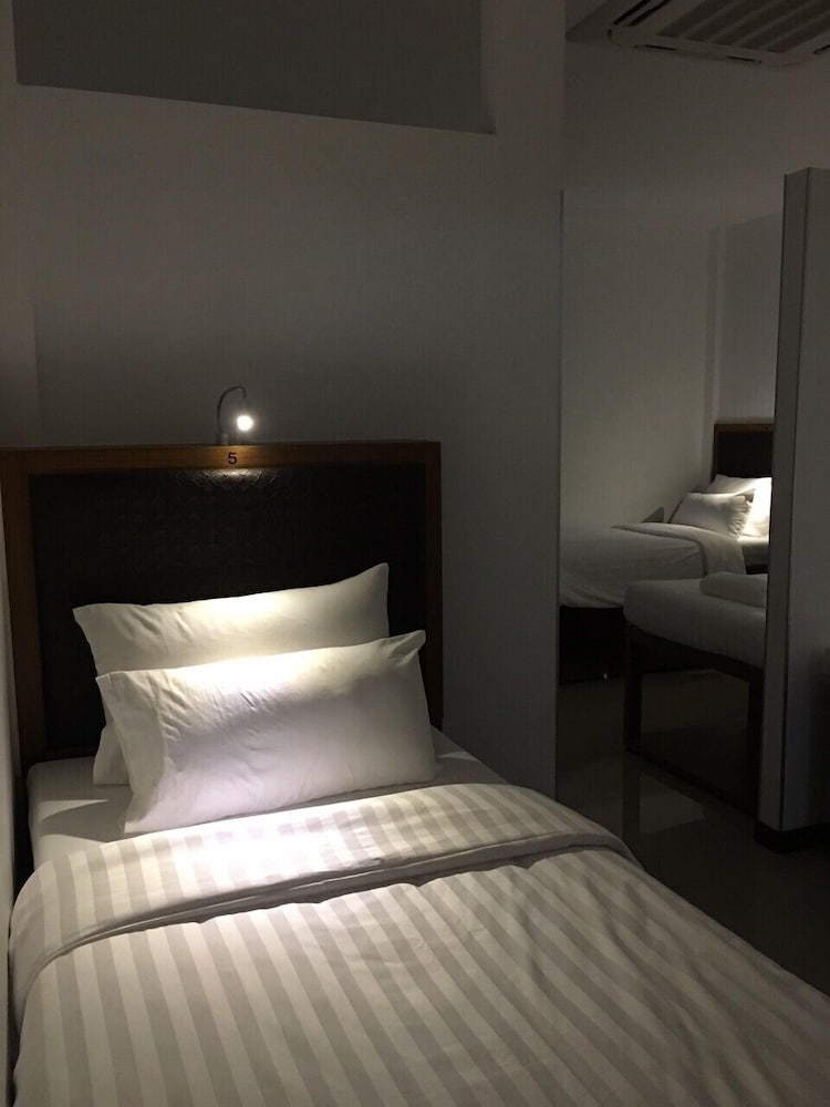 The Lantern Hostel and SPA