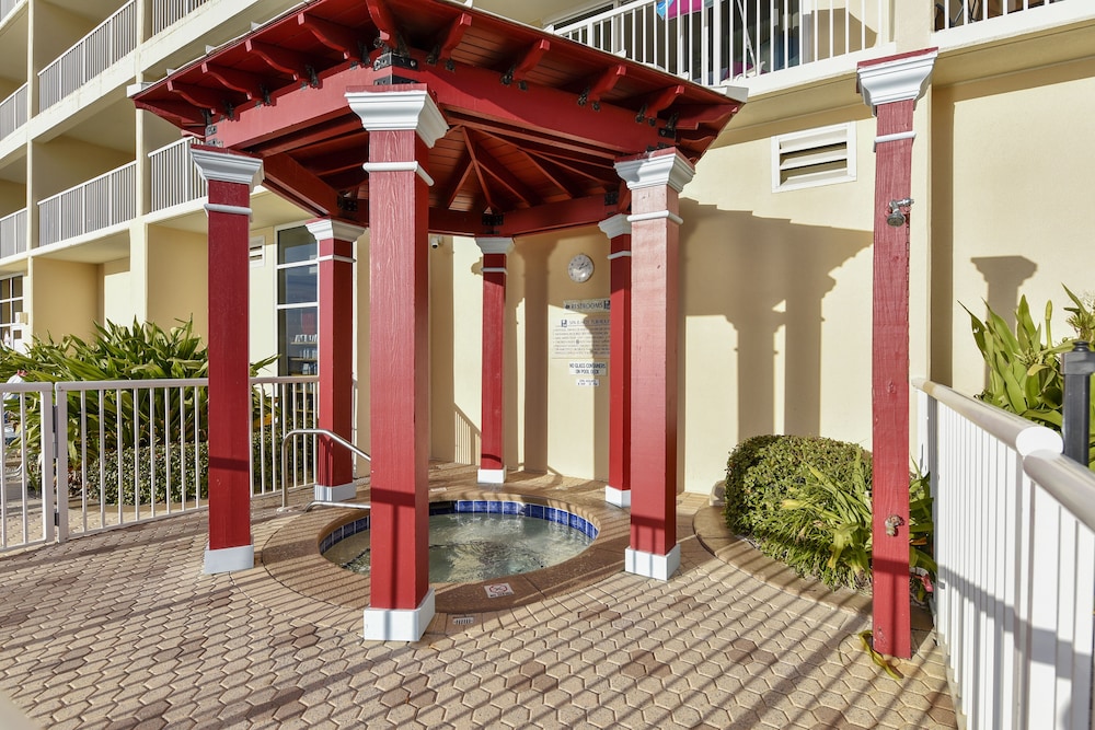Majestic Beach Resort by Book That Condo