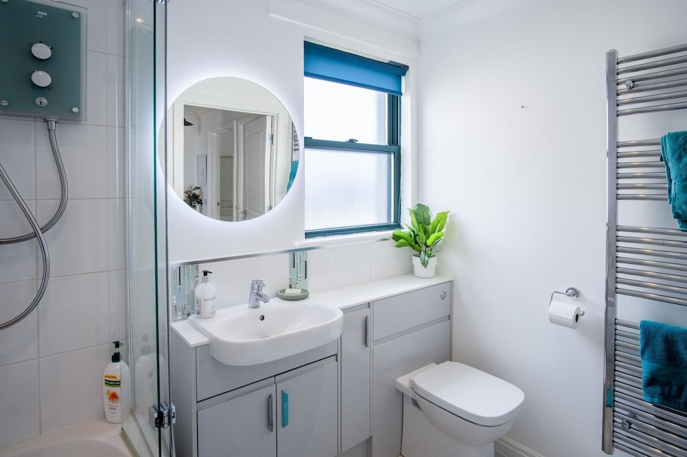 3 St Bride s Bay View - 3 Bedroom - Broad Haven